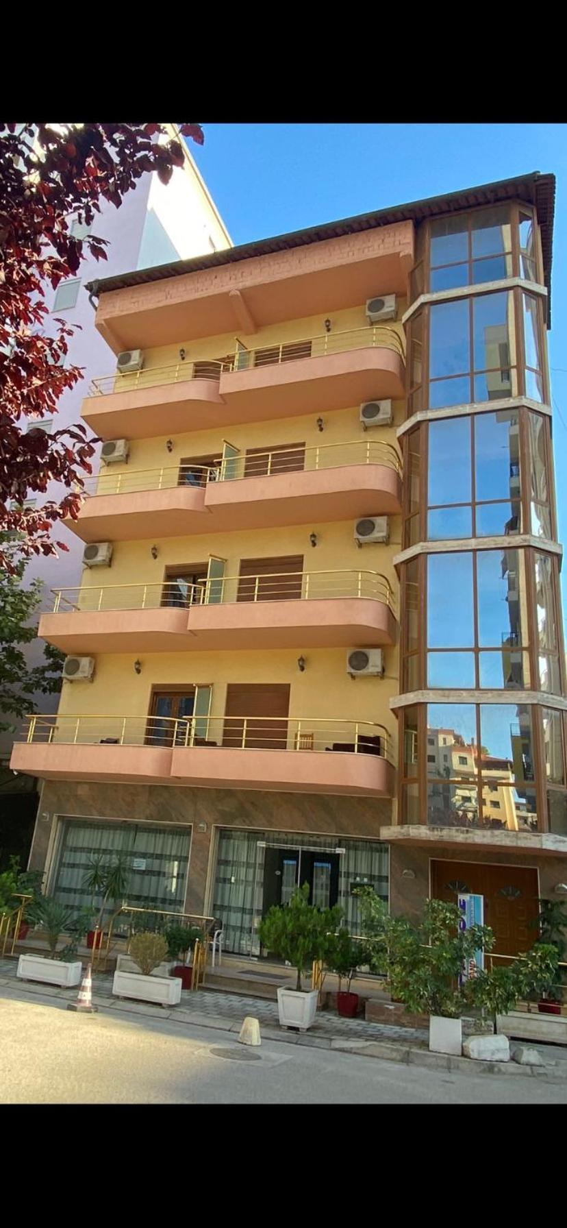 Hotel Edland Vlore Ngoại thất bức ảnh