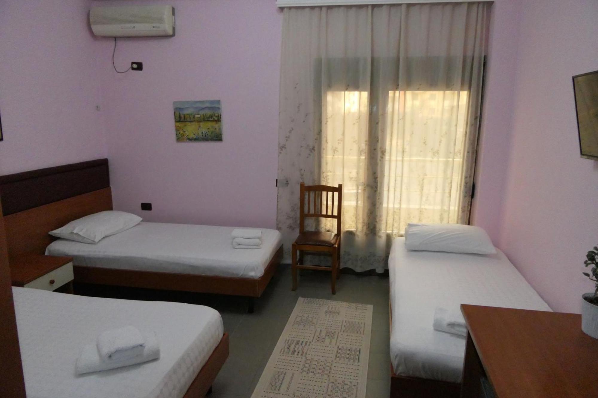 Hotel Edland Vlore Ngoại thất bức ảnh